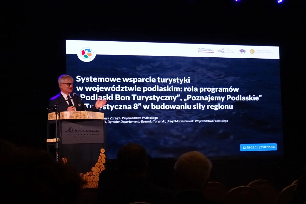 dzien-turystyki08516 Duży
